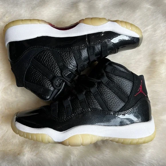 Air Jordan 11 Retro BG Big Kid Size 4